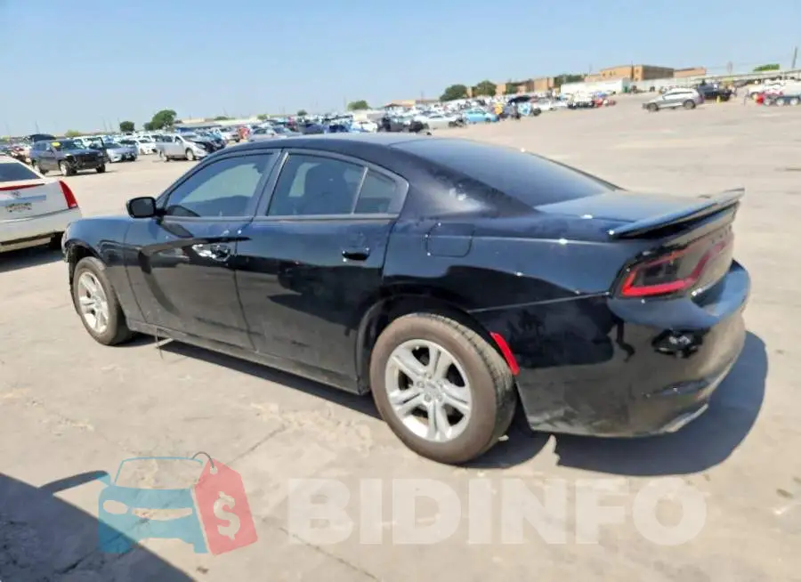 2C3CDXBG8NH212849 Photo# 2