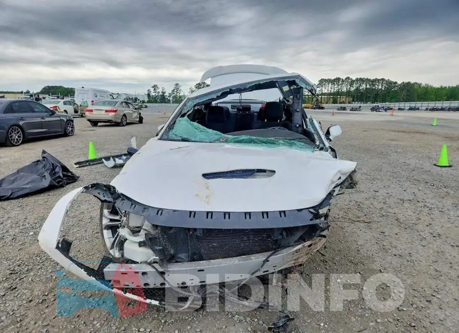 2C3CDXCT1MH517877 Photo# 5