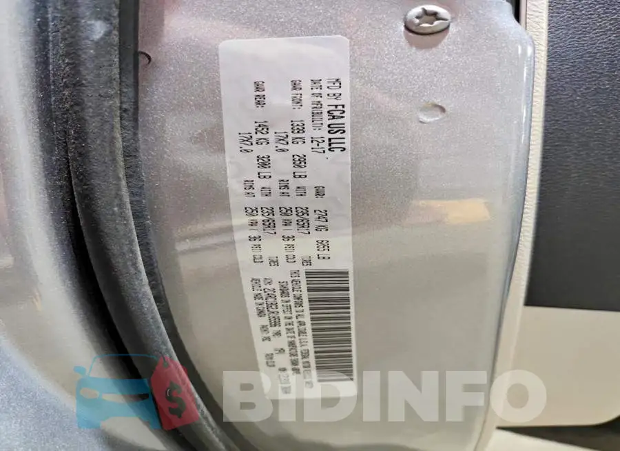 2C4RC1BG2JR185996 Photo# 13