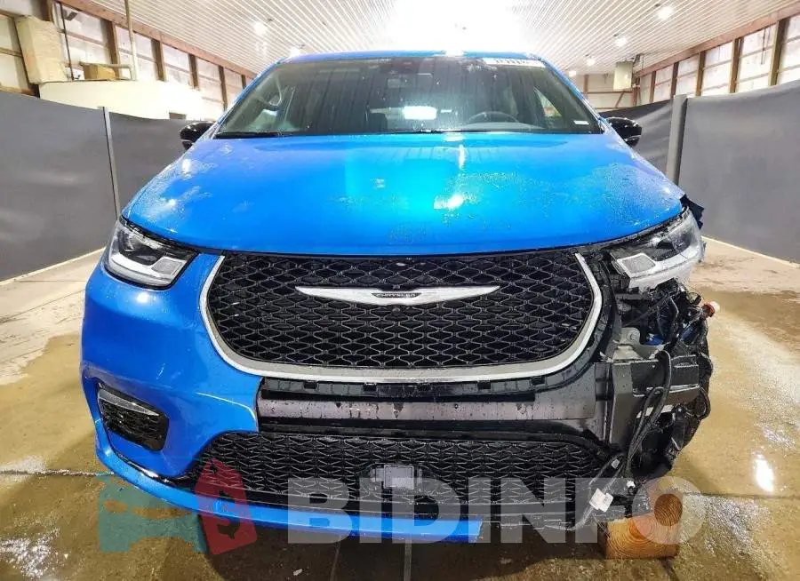 2C4RC1BG9TR273995 Photo# 5