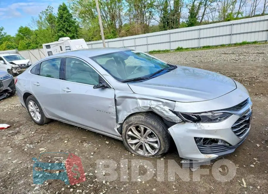 1G1ZD5ST4LF037725 Photo# 4