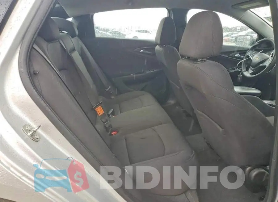 1G1ZD5ST4NF173100 Photo# 10