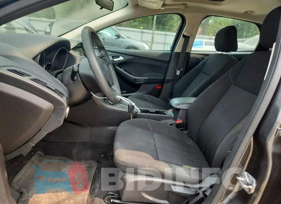 1FADP3M27HL202702 Photo# 7