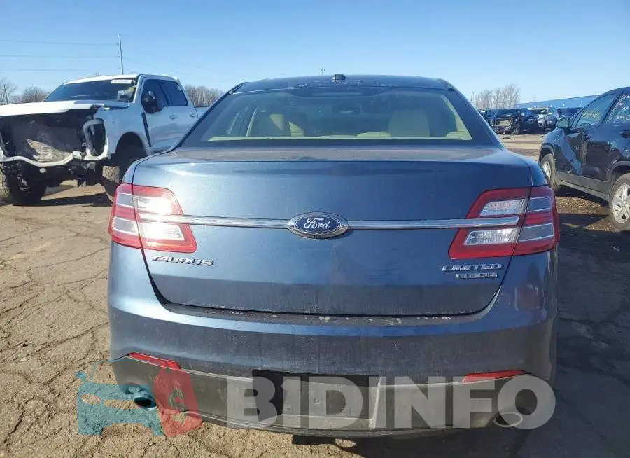 1FAHP2F83JG112913 Photo# 6