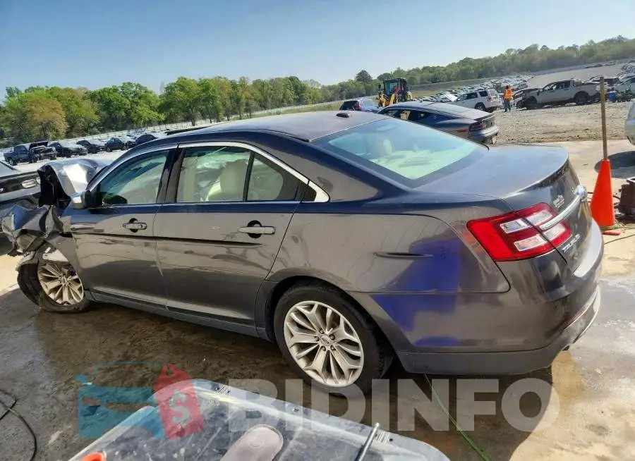 1FAHP2F89JG101527 Photo# 2