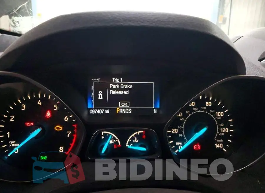 1FMCU9G91HUD38890 Photo# 9