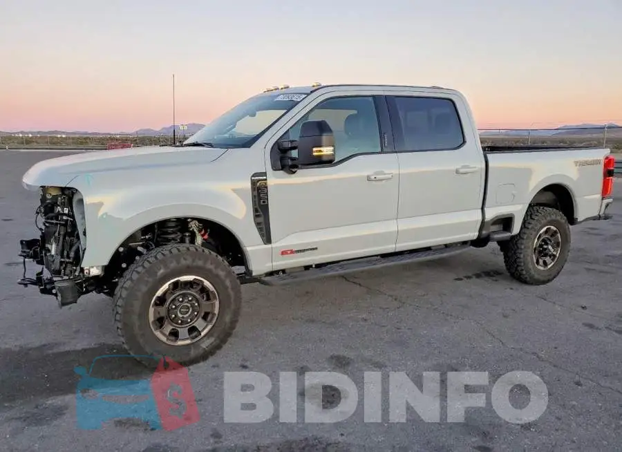 1FT8W3BM4TEC37763 Photo# 1