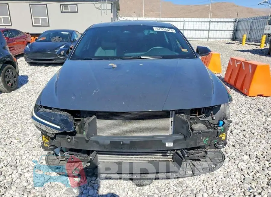 KMHLR4DF1RU774414 Photo# 5