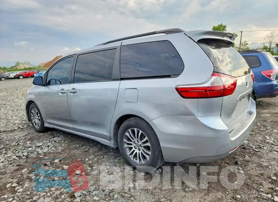 5TDYZ3DCXJS927018 Photo# 2