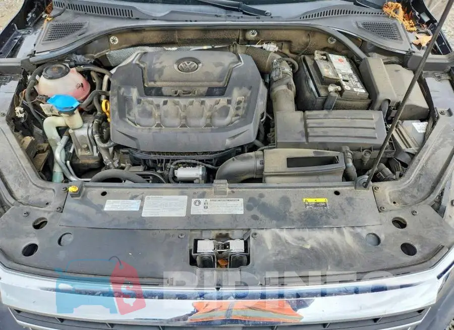 1VWMA7A31LC025828 Photo# 11