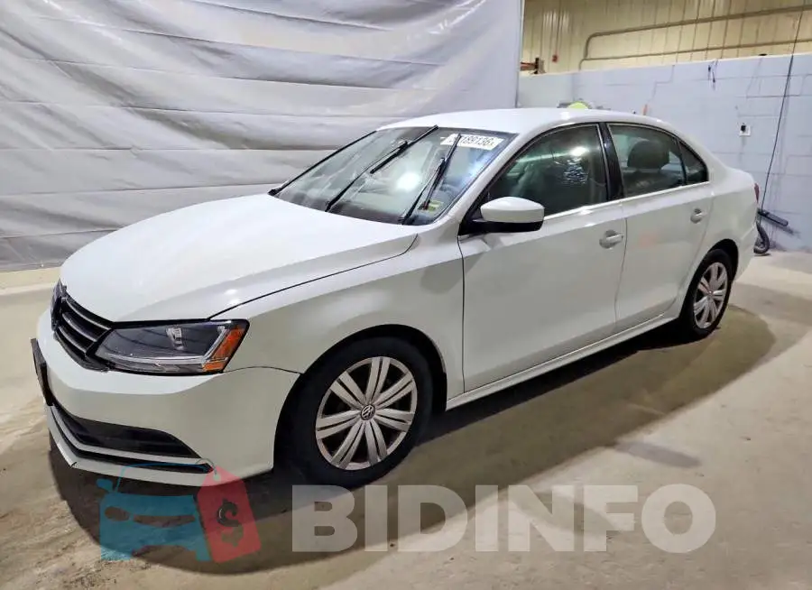 3VW167AJ0HM242392 Photo# 1