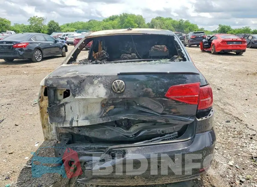 3VW4T7AJXHM404275 Photo# 6