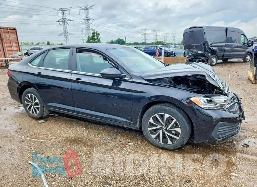 3VW5M7BU2RM012497 Photo# 4
