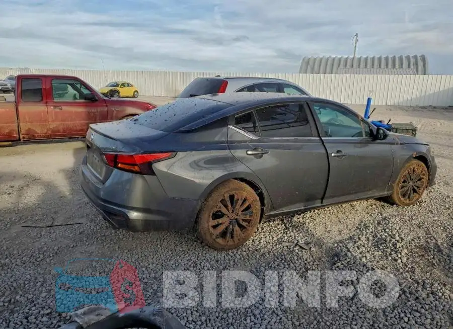 1N4BL4CV8LN310523 Photo# 3