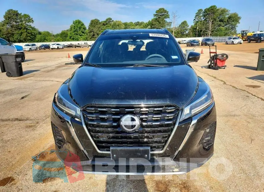 3N1CP5DV6PL538892 Photo# 5