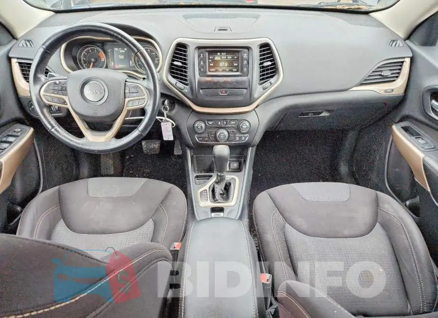 1C4PJLCS8HW577913 Photo# 8