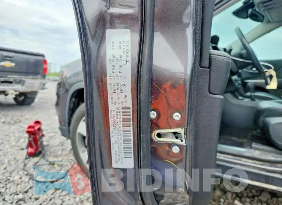 1C4PJMDN8KD157876 Photo# 12