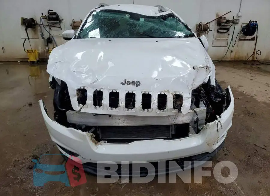1C4PJMLX2KD137996 Photo# 5