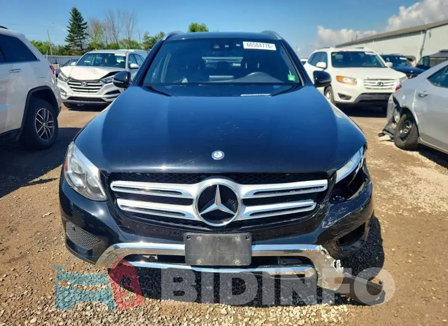 WDC0G4KB4HF225221 Photo# 5