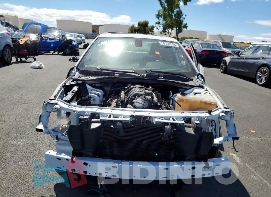 2C3CDXCT5PH581232 Photo# 5