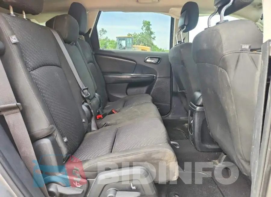 3C4PDCAB9JT445572 Photo# 11