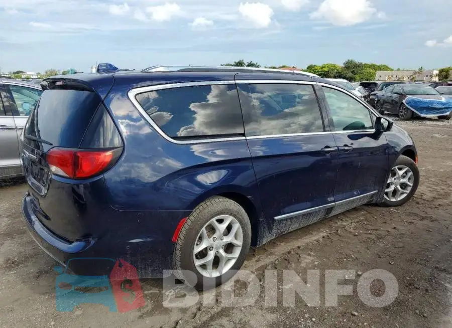 2C4RC1EG5JR106204 Photo# 3