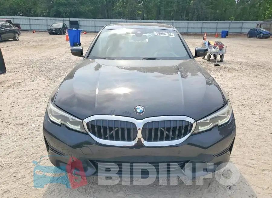3MW5R1J05M8B69228 Photo# 5