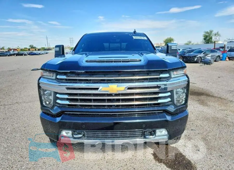 1GC4YRE73LF157723 Photo# 5
