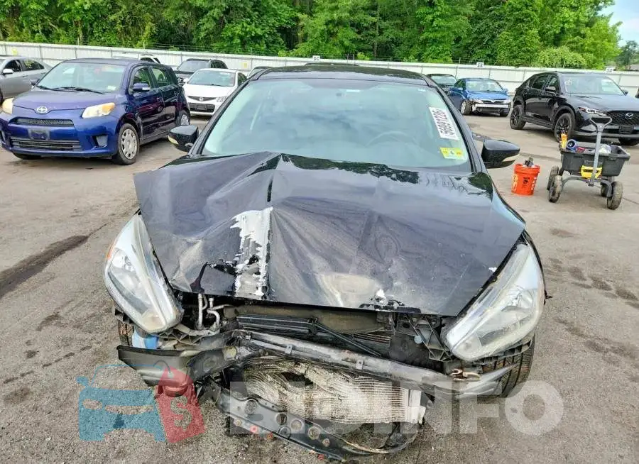 1FADP3F26JL264613 Photo# 5