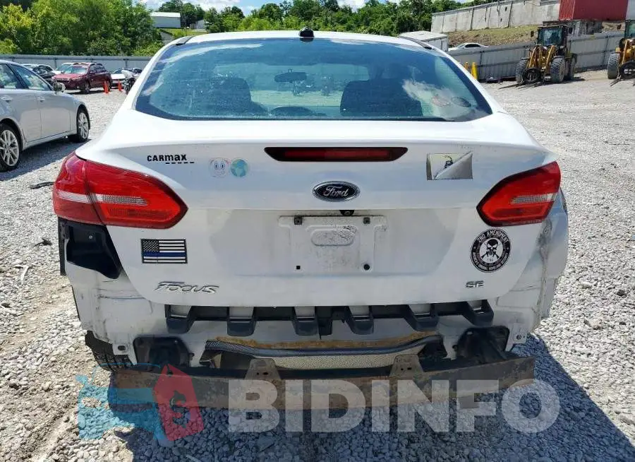 1FADP3F28HL339032 Photo# 6