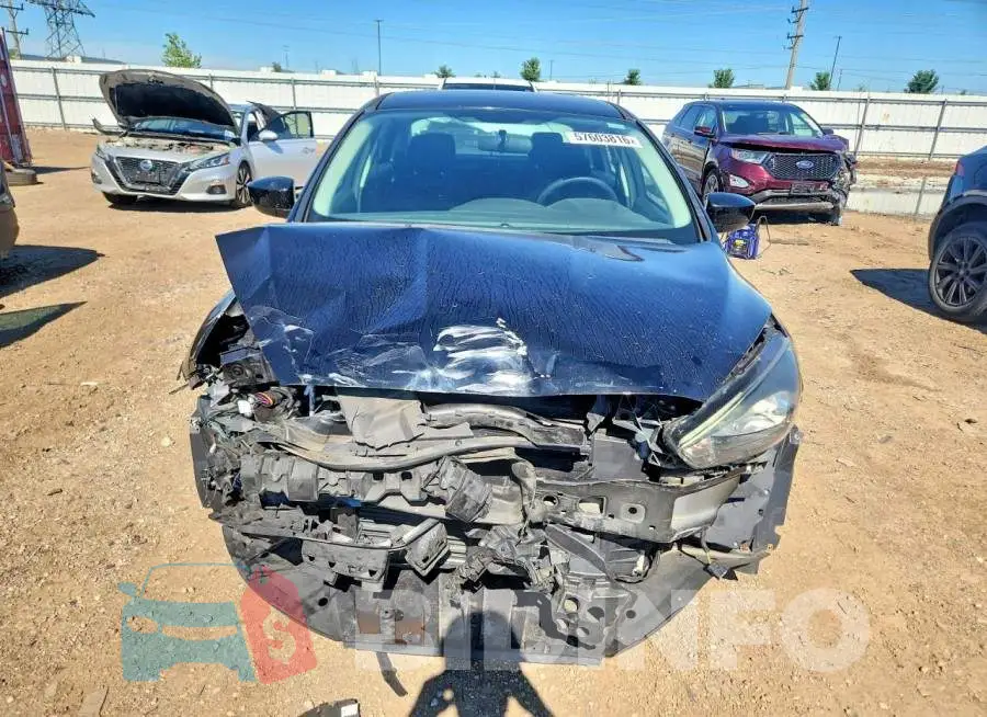 1FADP3F2XJL257051 Photo# 5