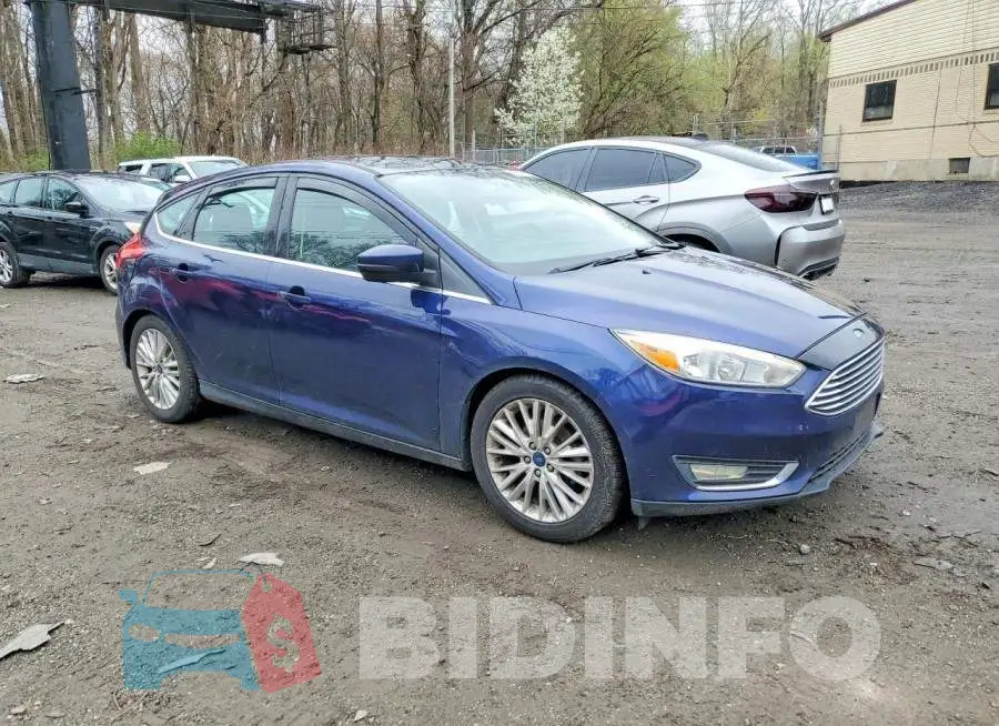1FADP3N25HL338616 Photo# 4