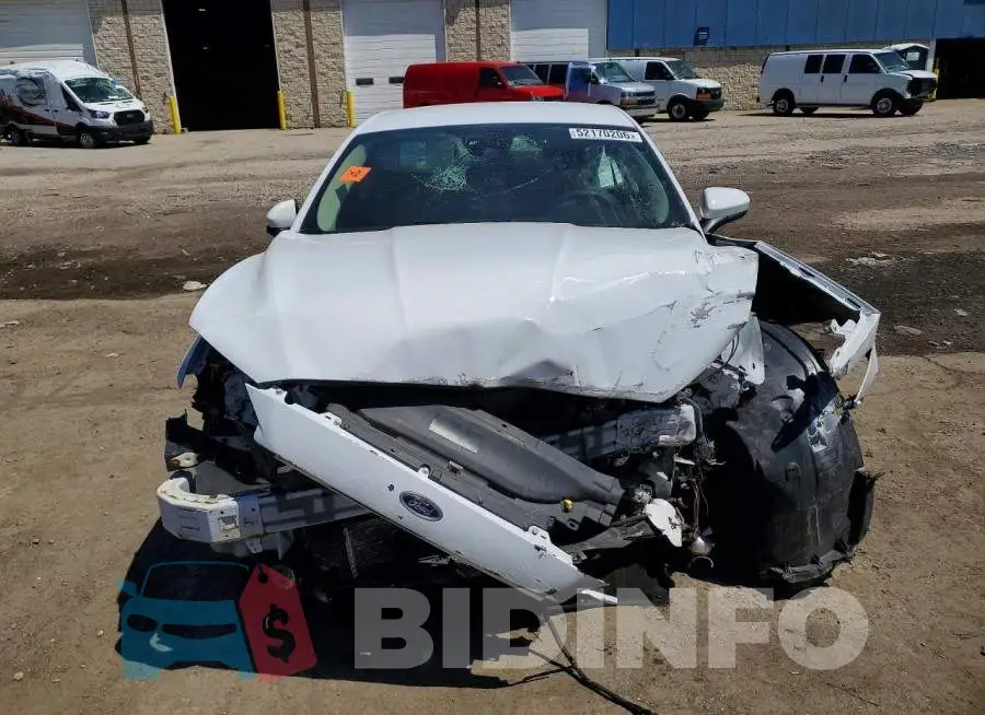 3FA6P0HD9LR120032 Photo# 5
