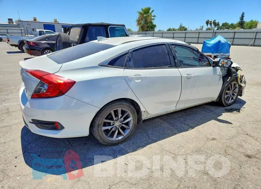 19XFC1F38KE212440 Photo# 3