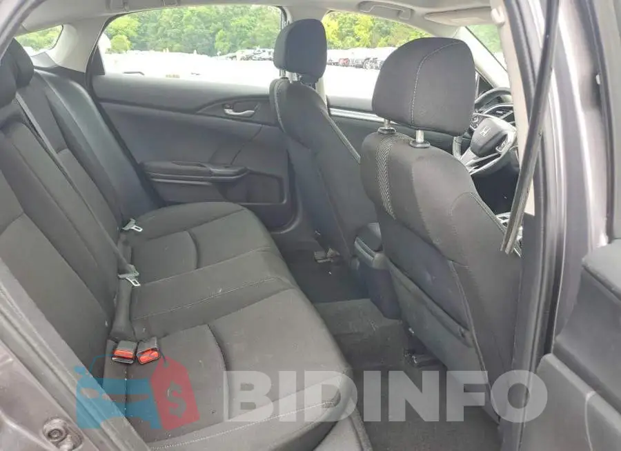 2HGFC2F74JH547577 Photo# 10