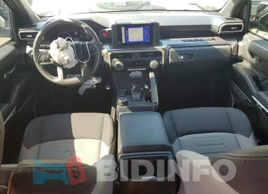 3TMLB5JN2SM140047 Photo# 8