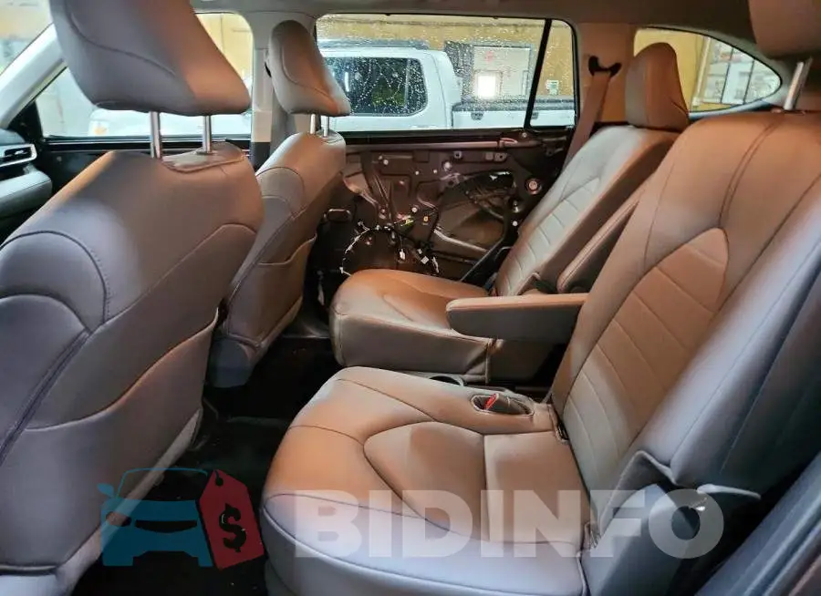 5TDKBRCH4RS630784 Photo# 11
