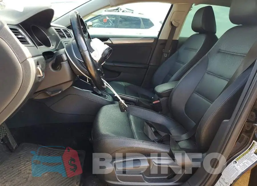 3VWDB7AJ6HM387994 Photo# 7
