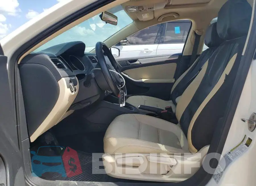 3VWDB7AJXHM207593 Photo# 7