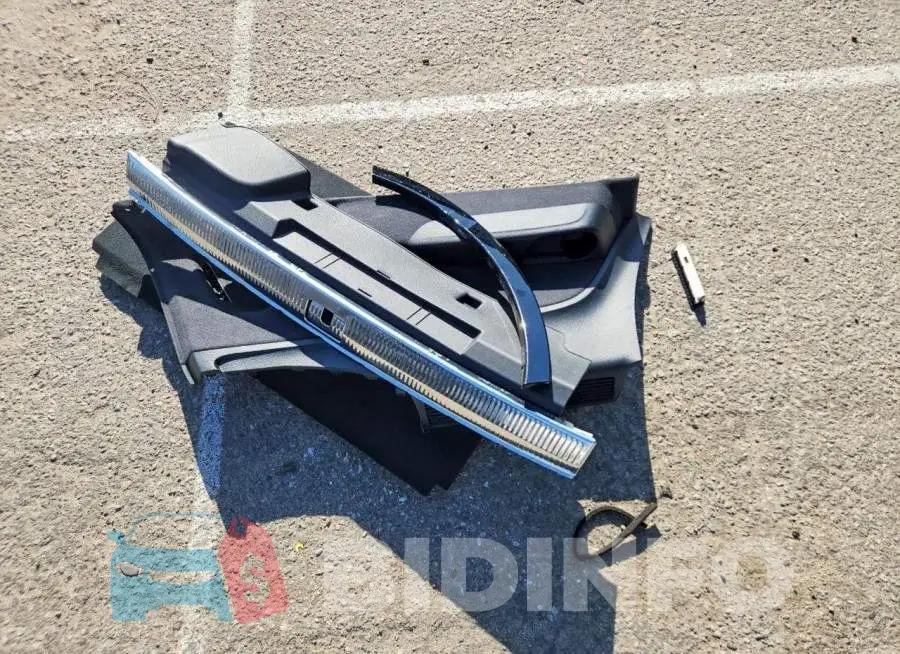 WA1AHAF79KD015724 Photo# 13