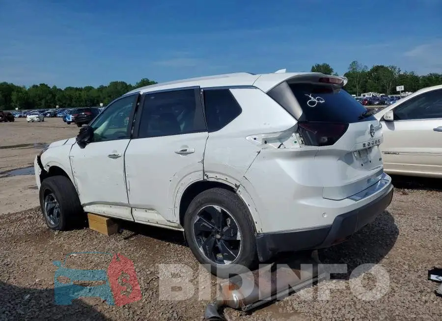5N1BT3BB0SC677062 Photo# 2