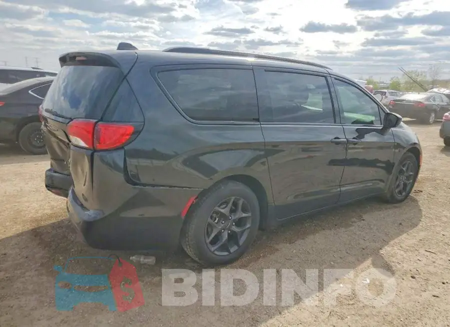 2C4RC1EG7JR168218 Photo# 3