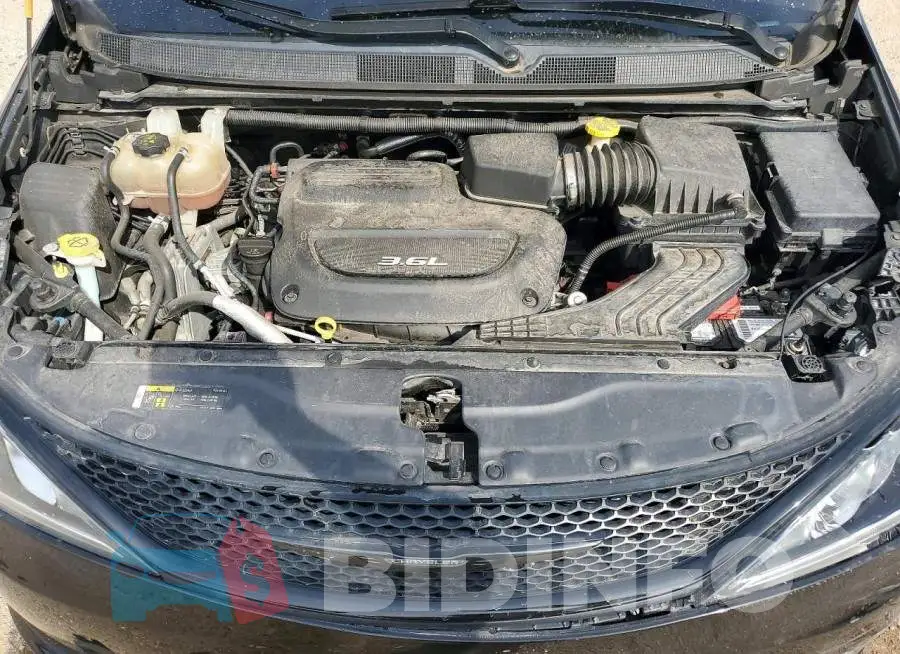 2C4RC1EG7JR168218 Photo# 11