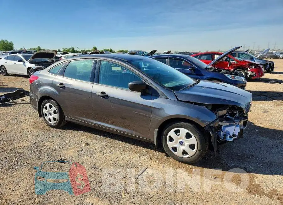 1FADP3E26JL309549 Photo# 4