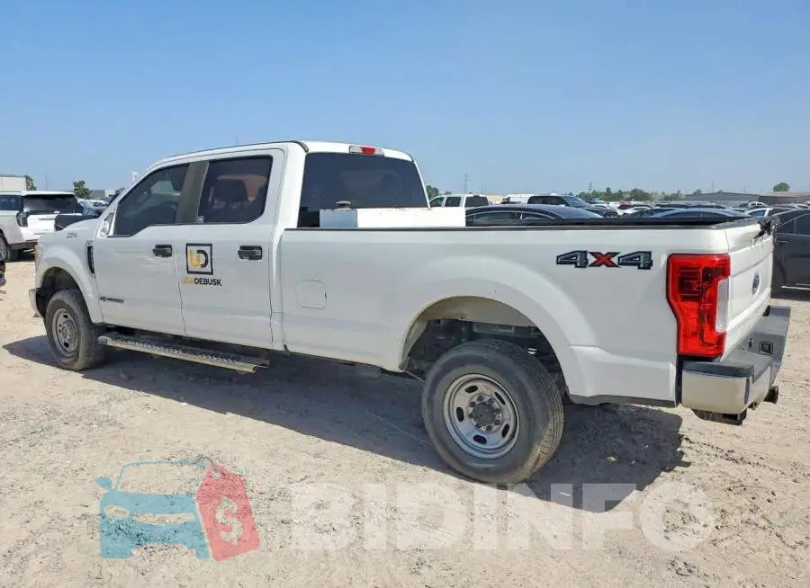 1FT7W2BT2HEF45714 Photo# 2