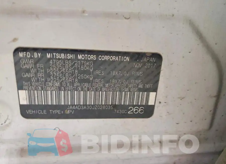 JA4AD3A30JZ028035 Photo# 14