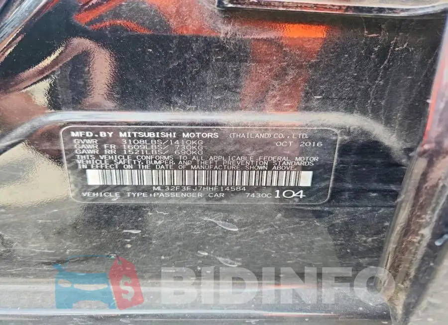 ML32F3FJ7HHF14584 Photo# 12