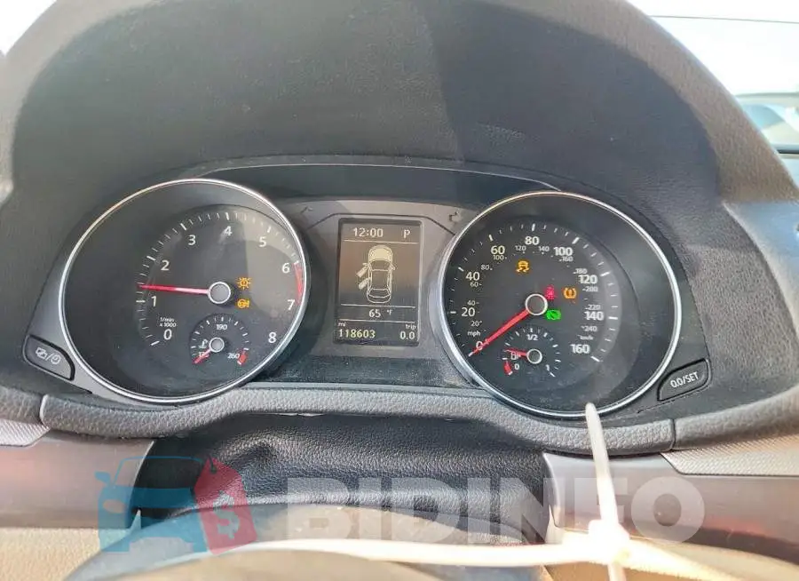 1VWDT7A3XHC003523 Photo# 9