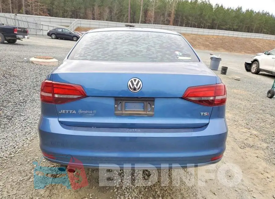 3VW2B7AJ5JM261817 Photo# 6