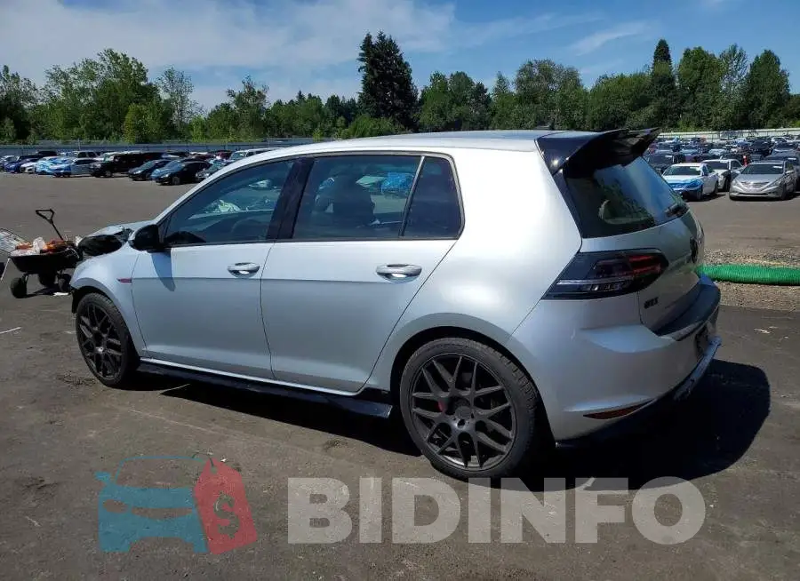 3VW5T7AU1HM033165 Photo# 2